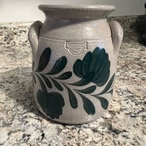 Salmon Falls Stonewarw Vase with Green Leaf Design